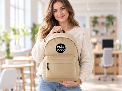 Ruksak s logom P/111
